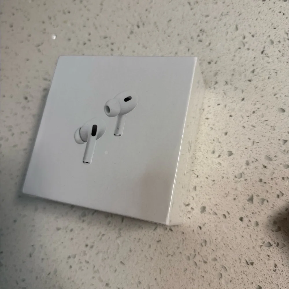 Apple White AirPods Pro Wireless Headset